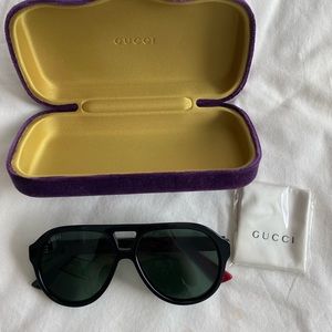 Gucci Black Pilot Aviator Sunglasses